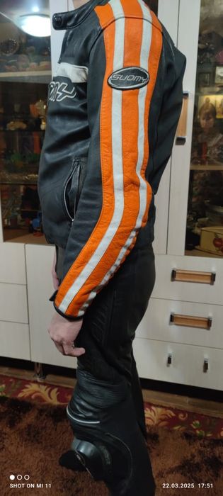 Мото куртка и штаны suomy