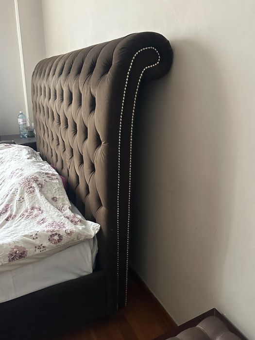 двуспальная кровать