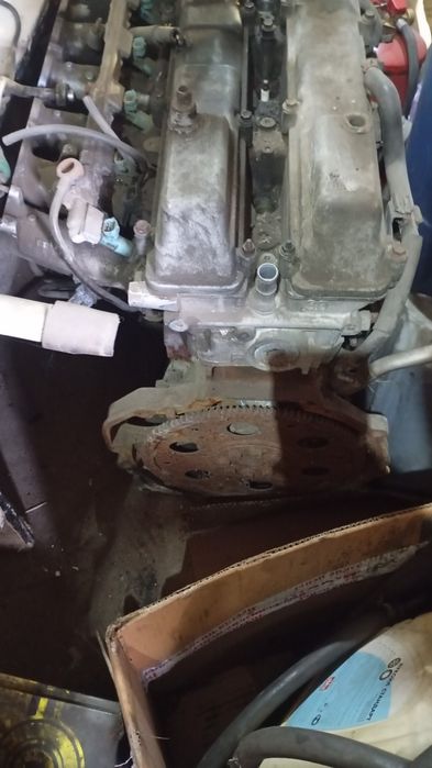 Продам мотор на запчасти 2 jz