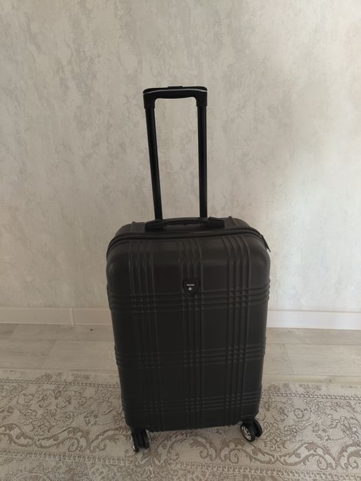 Чемодандар сатылады