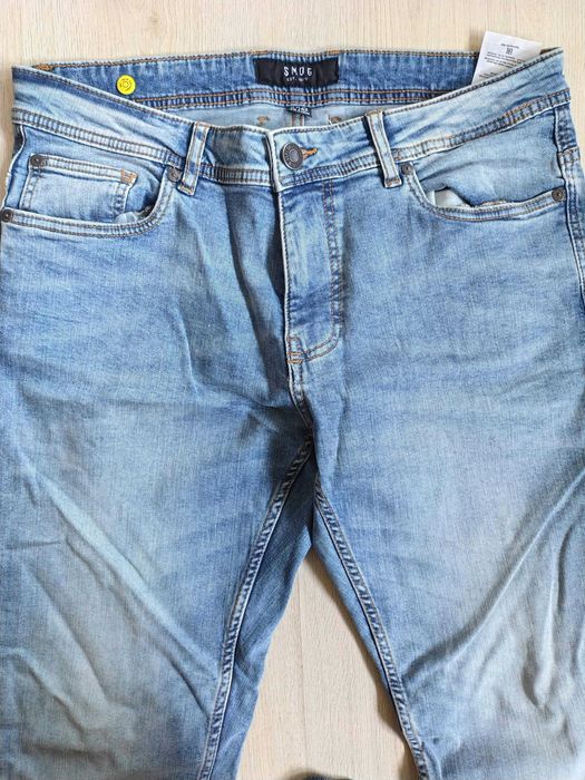 Blugi SMOG label light-wash denim blue jeans, Size 32/32