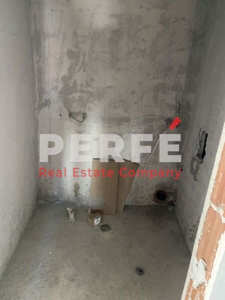 Продава се Двустаен апартамент в Бургас, Меден рудник - зона А - 72 кв.м за 903 €/кв.м - Снимка #4