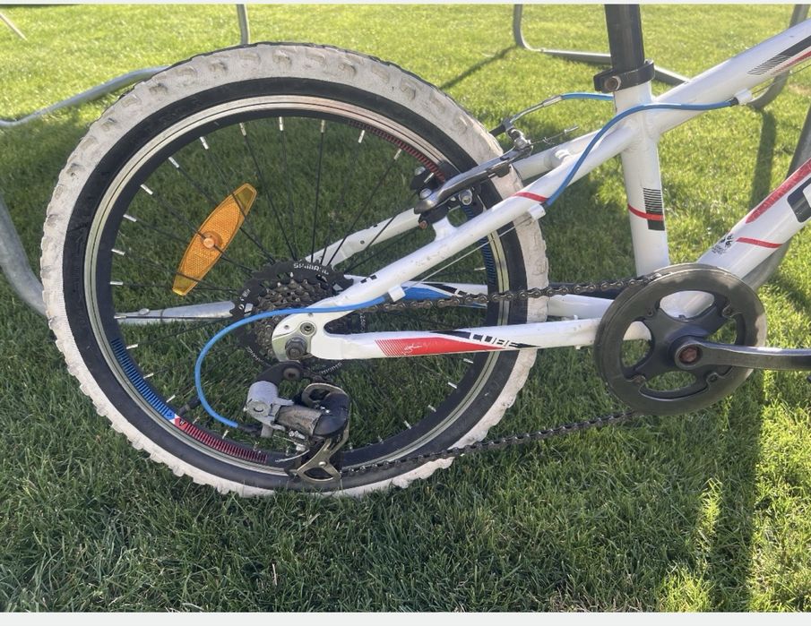 Biciclete Cube 20" - copii 6-9 ani