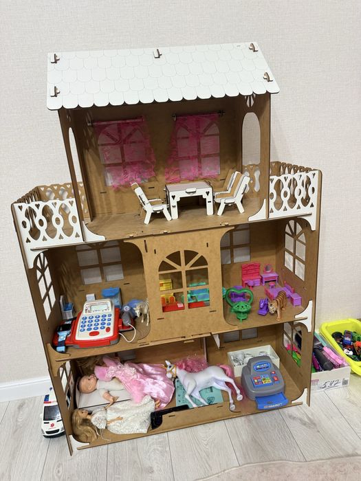 Детский кукольный  домик