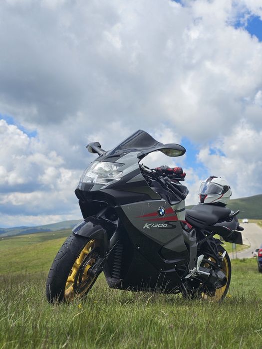 Vând  bmw k1300s, km in jur de 40 000