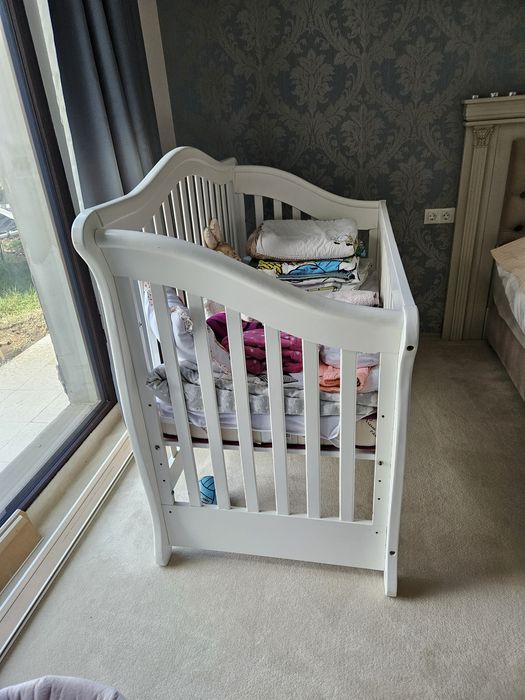 Детско  дървено легло