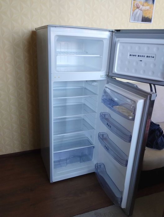 Хладилник Whirlpool