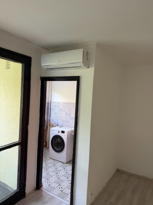 Proprietar, vand garsoniera spatioasa, 30,33 mp, etaj 4/9, Sector 4 - Str. Turnu Magurele nr. 19 - Pret: 63.000 Euro