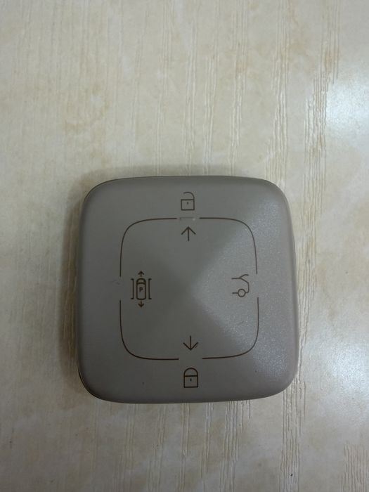 Zeekr  NFC и Пулть установка