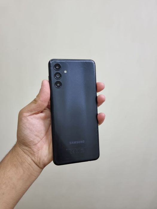 Samsung A04S 4/64 holati yaxshi