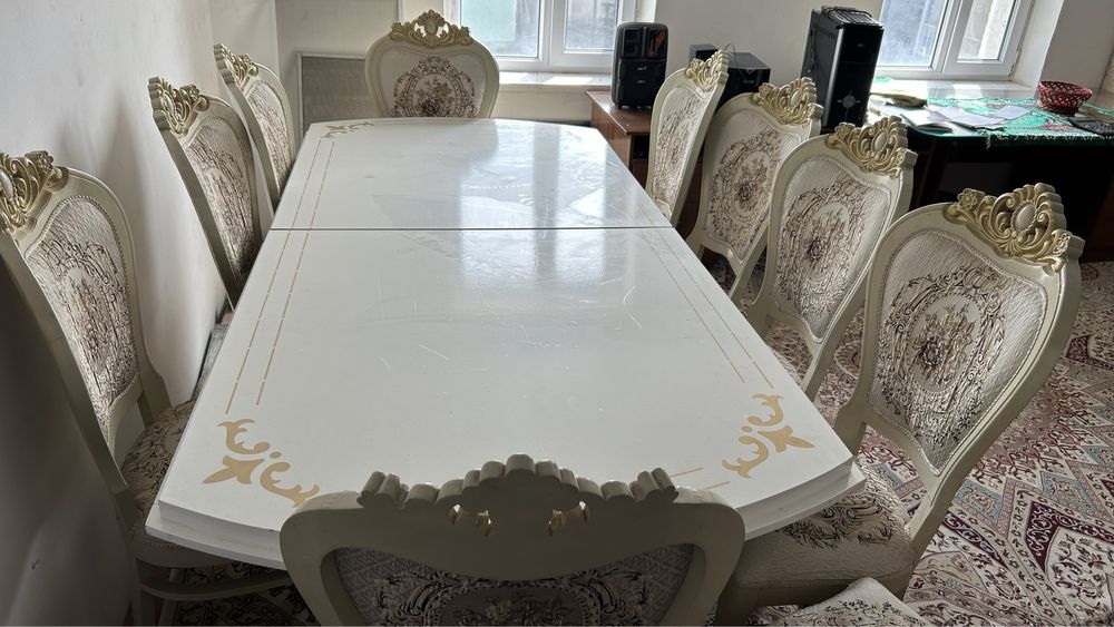 Стол стулья б/у қолданбаған солаймен тұр