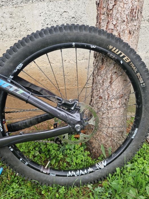 Продавам - Giant glory