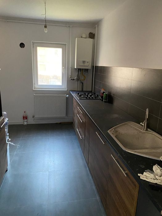 Apartament 2 camere Straja Lupeni în spatele Profi