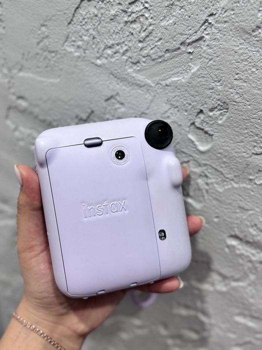 instax 12 mini, пленочный фотоаппарат