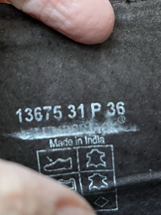 Vand cizme piele intoarsa marimea 36