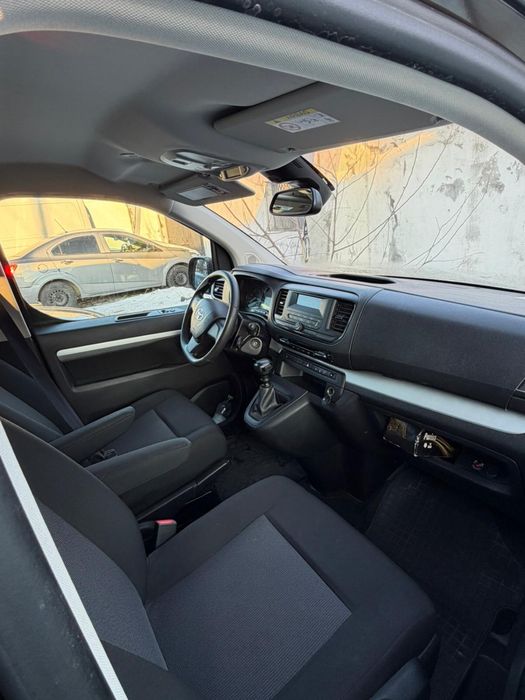 Toyota Proace 2024 – Motor 2.0 Diesel – Excelent pentru Afacerea Ta!