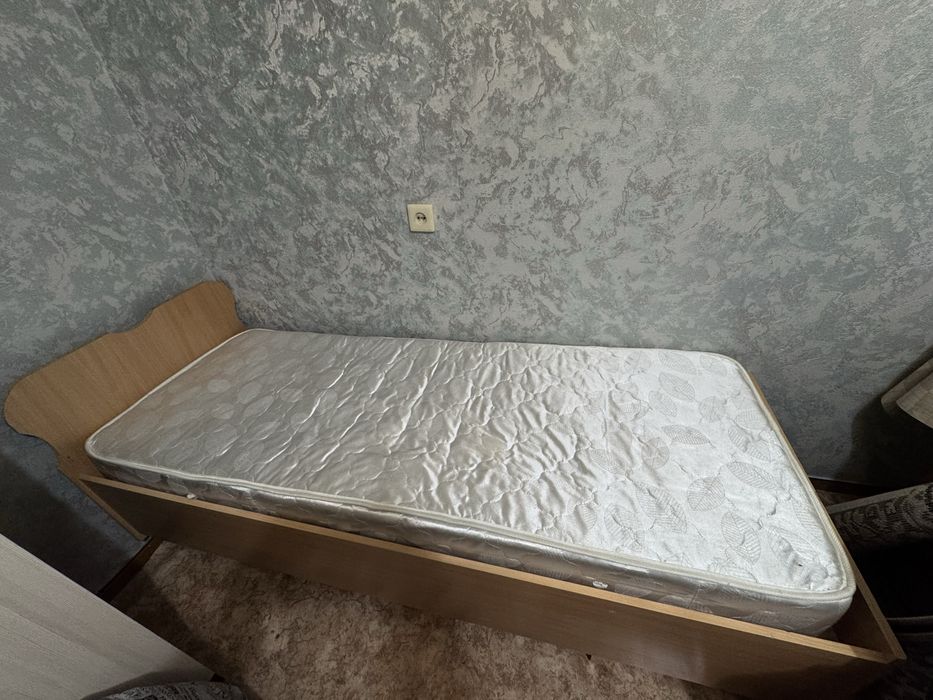 Продается односпальная кровать