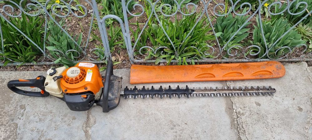 Vand motocoasa Stihl Fs300 si Trimmer Stihl Hs81