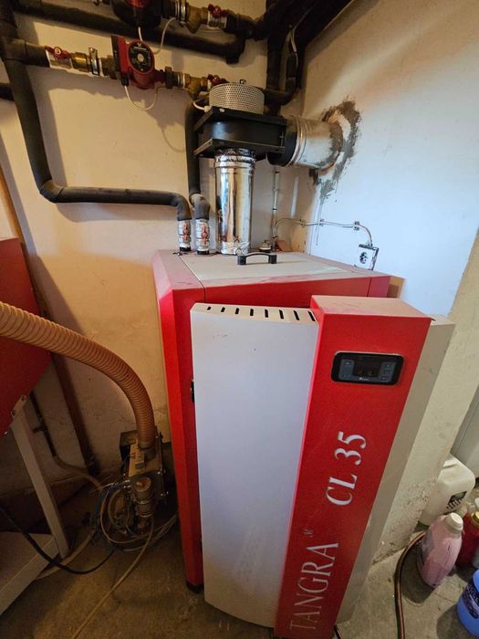 Пелетен котел ТАНГРА CL35 с бункер, шнек и всичко останало