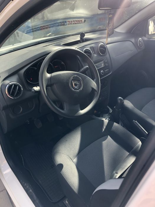 Vand Dacia Logan 1.2 Benzina