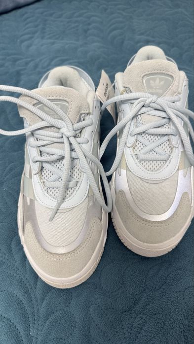 Adidas niteball II noi
