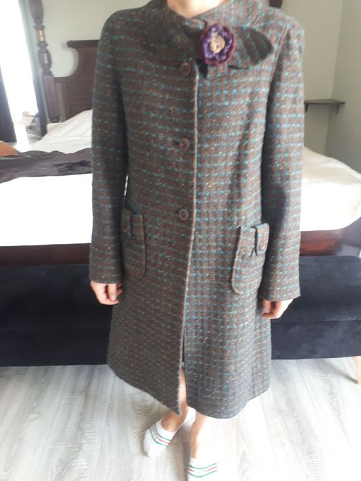 Продам разную вверхнюю одежду.