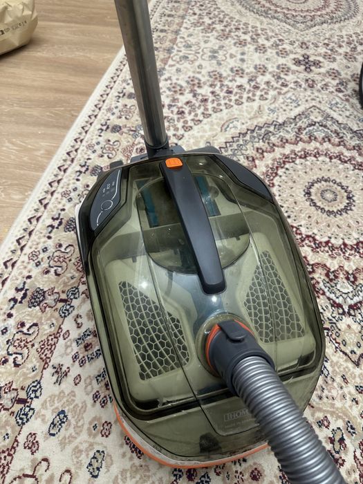 Продается Пылесос  Томаs  с авка системой