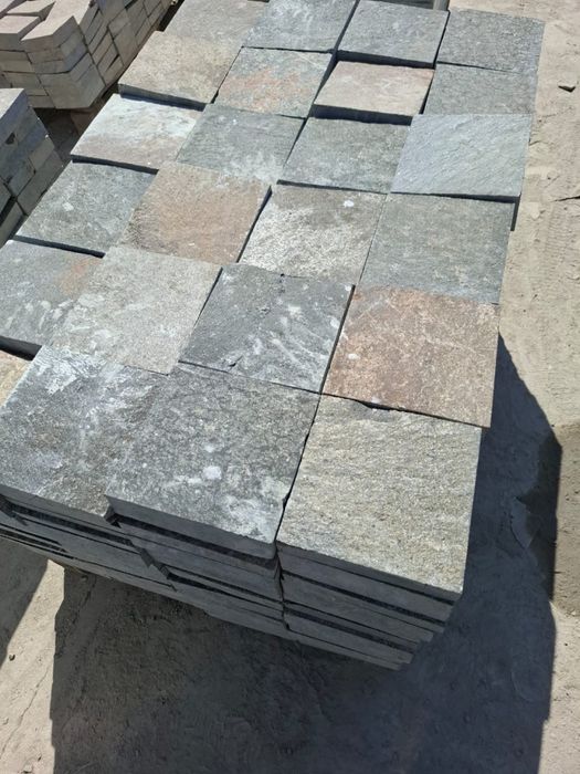 Плитняк пиленый, камень.