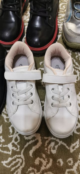 Обувь на девочку 7-8 лет