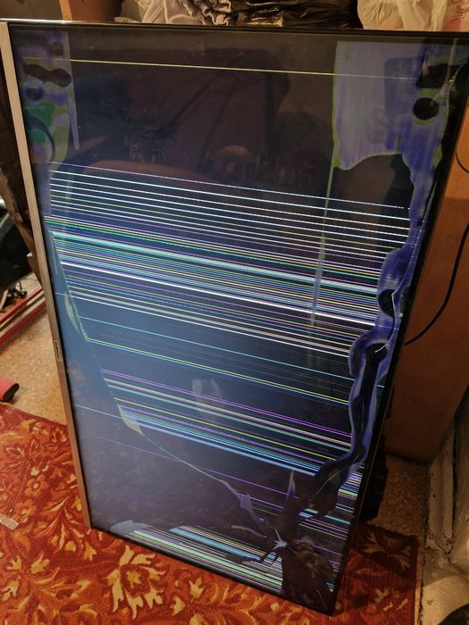 Телевизор Samsung на запчасти