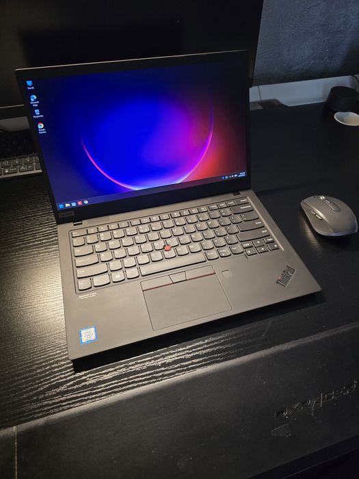 Ultrabook Lenovo X1 Carbon Gen 7, i7, 16GB, 256GB, Estetic 9/10.