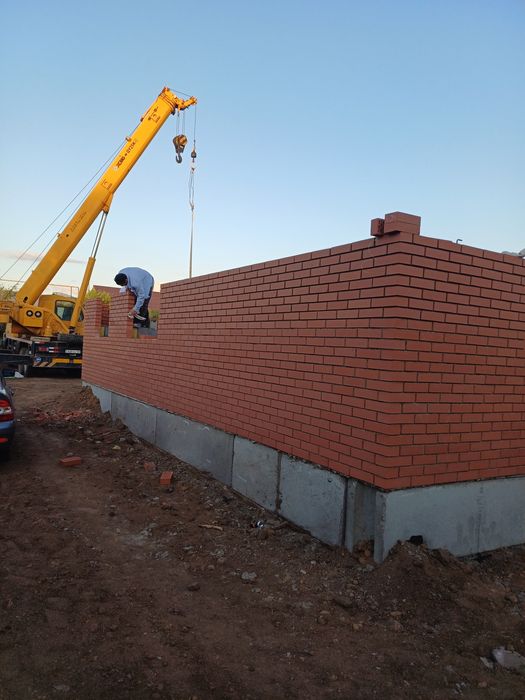 Профессиональный каменщик