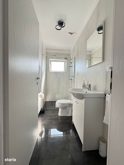 Casa Insiruita 100.000 Euro 3 camere / 2 bai