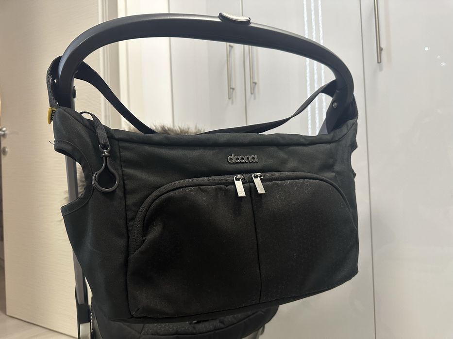 Carucior Scoica Doona 2 in 1 Negru – Set complet