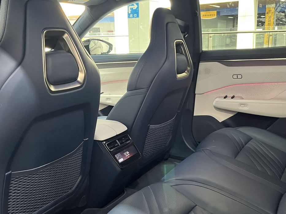 Zeekr 001 You 100 kw 3.3 секунд СИП Ташкент