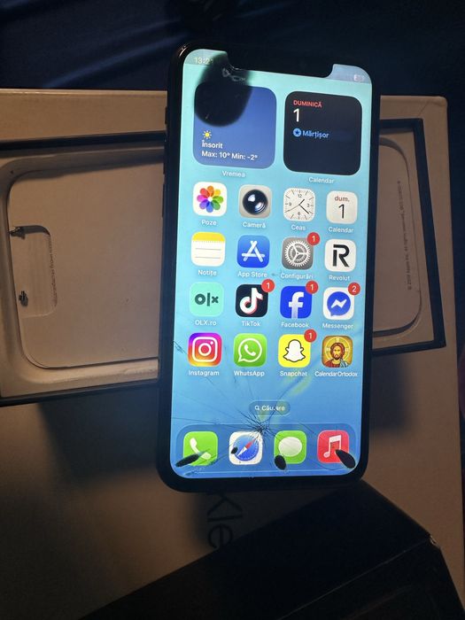 Iphone 11 pro si iphone XS Max