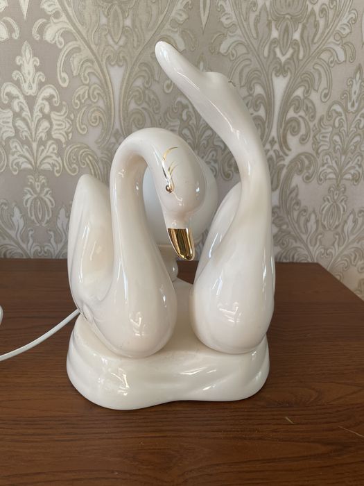 Светильник белый