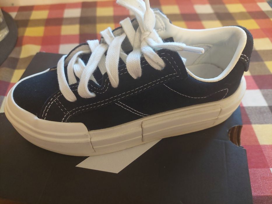 Маратонки Converse