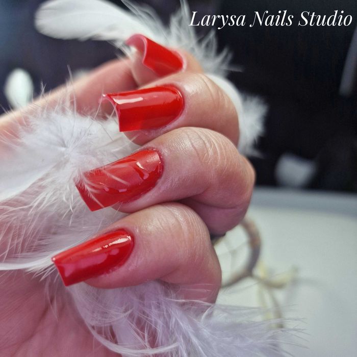 Unghii cu gel voluntari