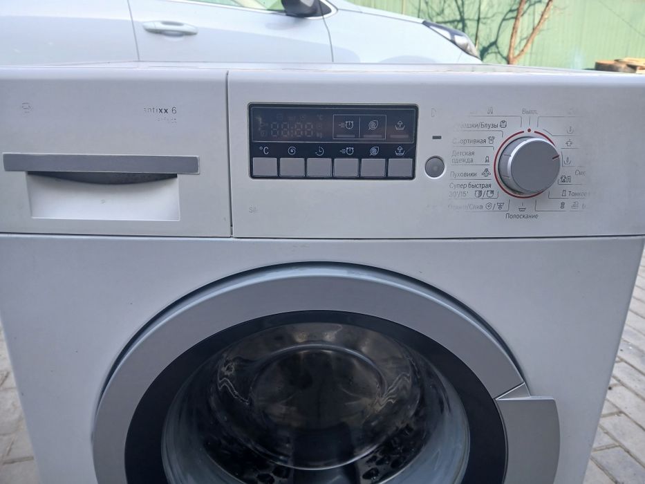 Продам стиралку Бош  6кг