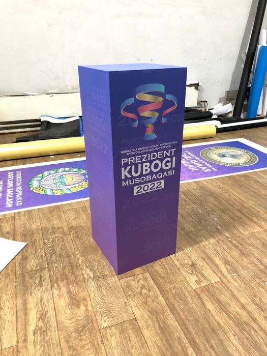 Наружная реклама на окна, оракал, самоклейка