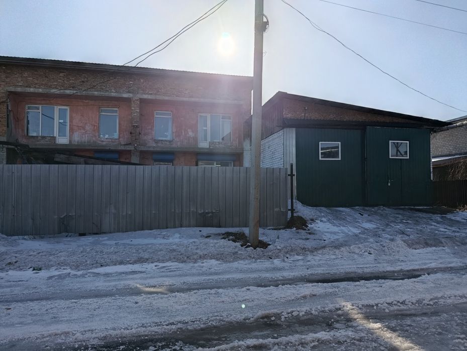 Продам коттедж на 2 ром районе