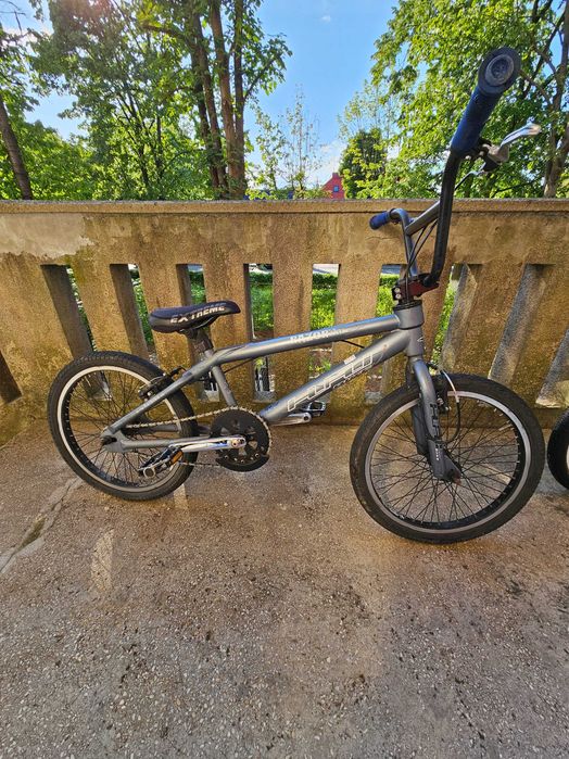 Vand Bicicleta RAZOR BMX LINE