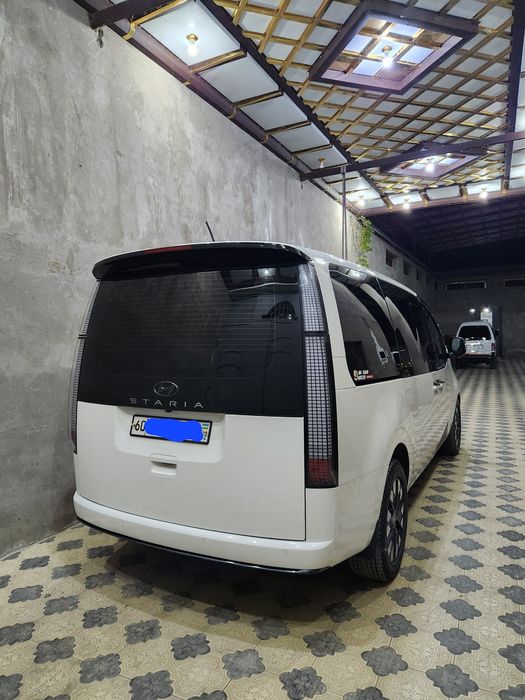Продажа Hyundai Staria 2022 | комплектация | как новый 43 000 y.e.