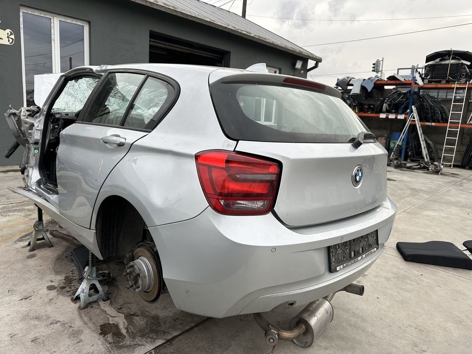 Stop bară haion BMW seria1 F20 2015 A83 Silver