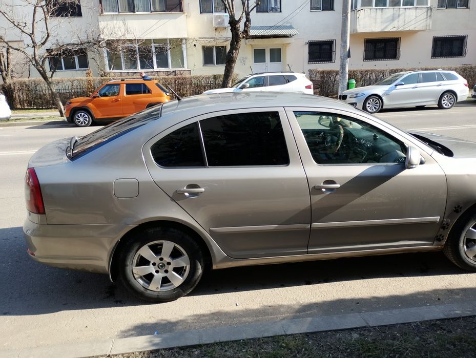 SKODA Octavia 2009 — imagine 2