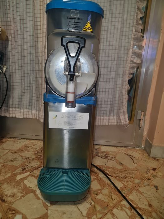 Aparate pentru  granita originale ITALIA modele GBG ( CARPIGIANI )