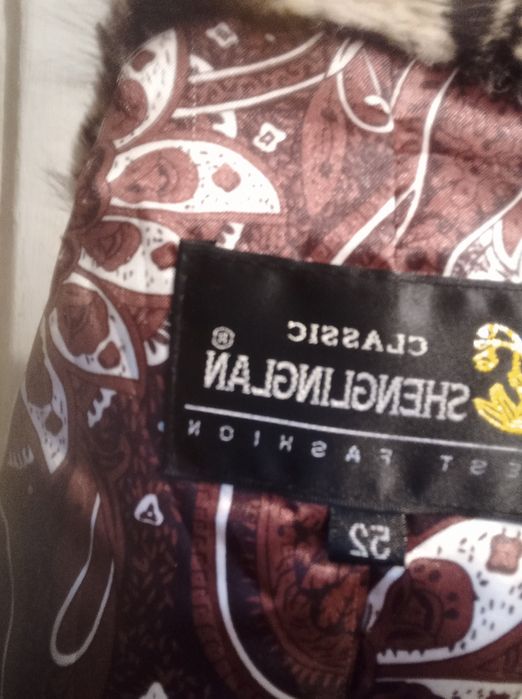 Шуба срочно продам!