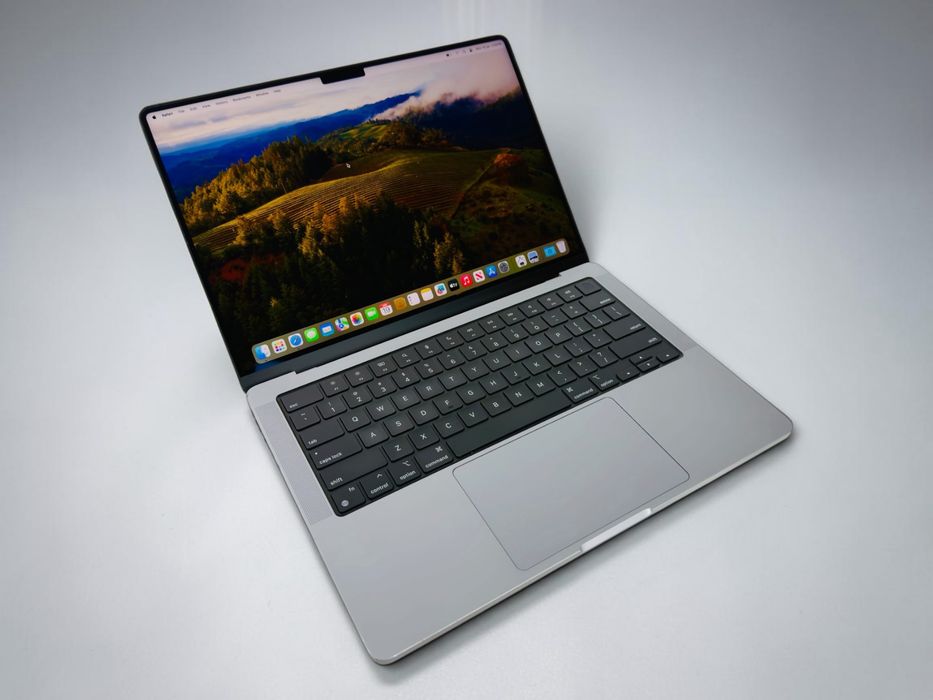 Apple MacBook Pro 14'' M1 Max 64RAM 1TB SSD Отличен! Гаранция!