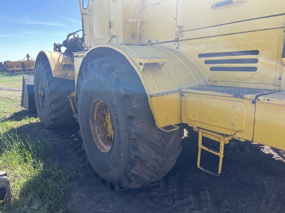 Кировец К-700